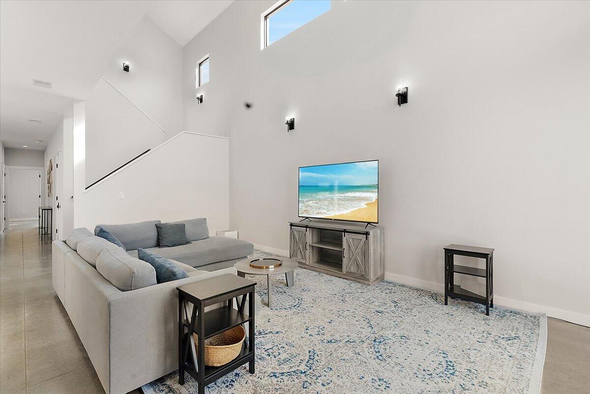 7400 Lake Solis Drive, Stevensville, MI, 49127