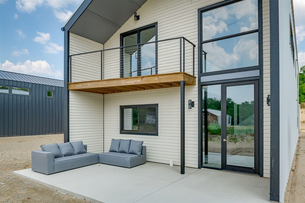 7400 Lake Solis Drive, Stevensville, MI, 49127