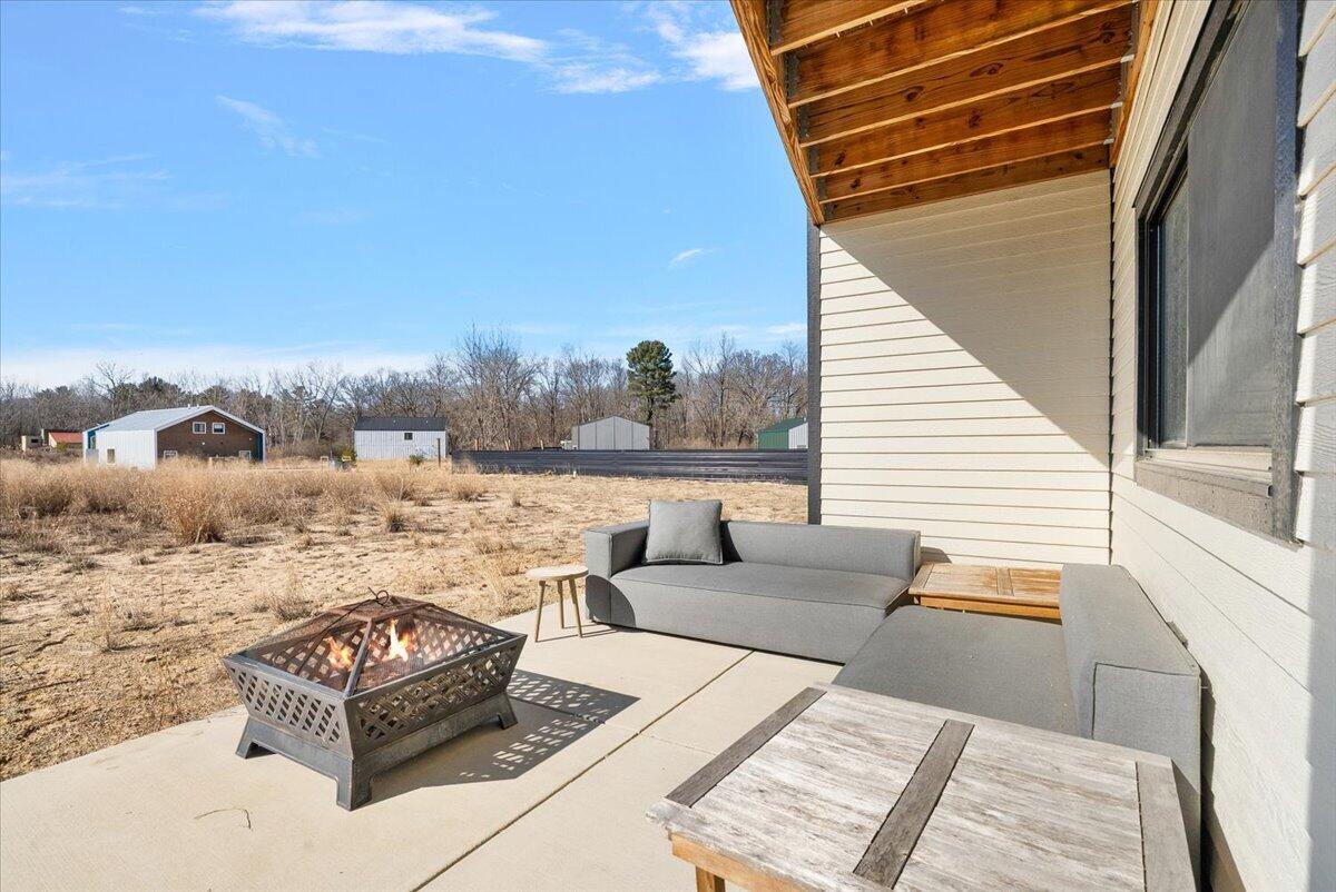 7400 Lake Solis Drive, Stevensville, MI, 49127