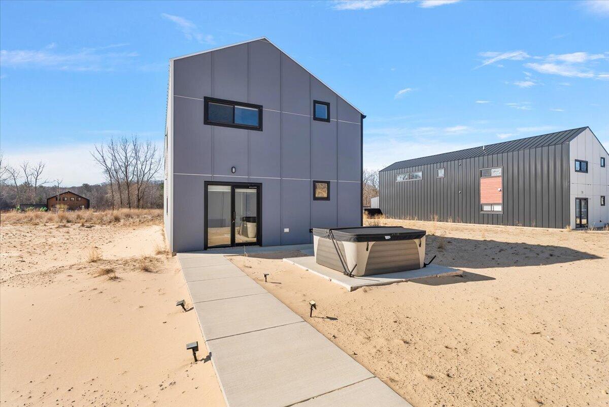 7400 Lake Solis Drive, Stevensville, MI, 49127