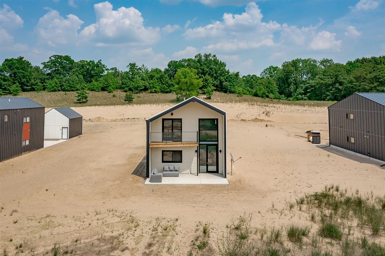 7400 Lake Solis Drive, Stevensville, MI, 49127