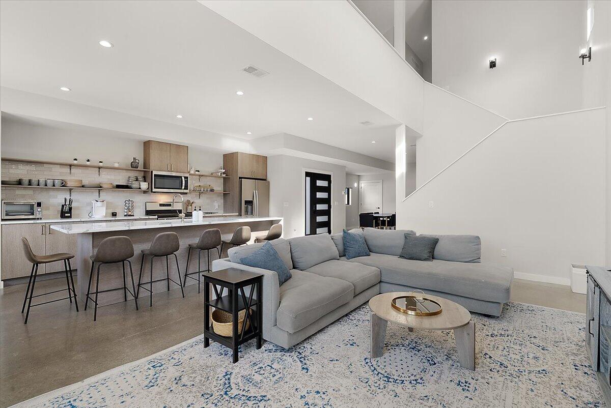 7400 Lake Solis Drive, Stevensville, MI, 49127