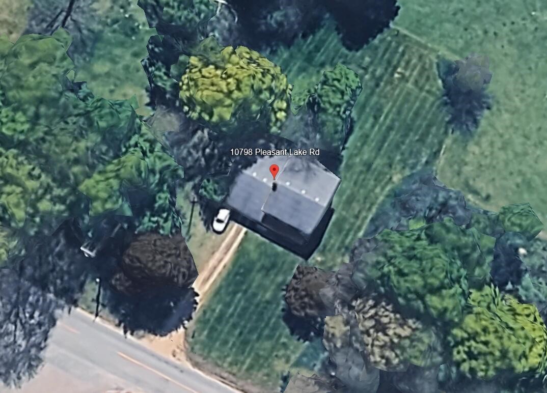 10798 Pleasant Lake Road, Delton, MI, 49046-9562