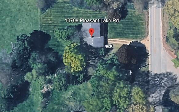10798 Pleasant Lake Road, Delton, MI, 49046-9562
