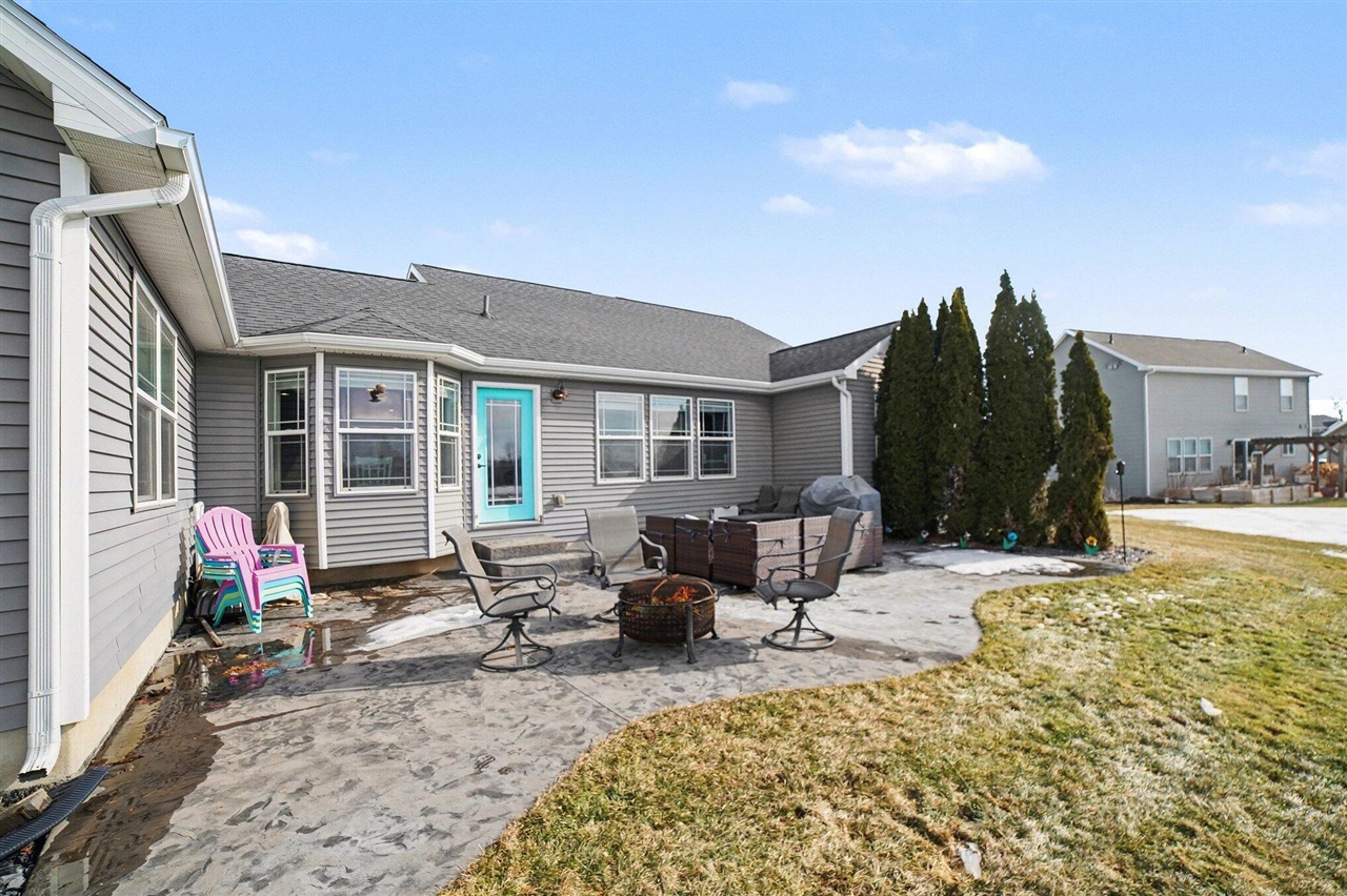 2352 Sandstone Drive, Mount Pleasant, MI, 48858-1539