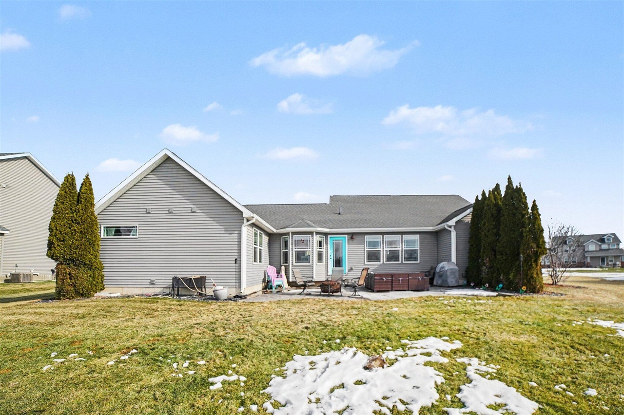 2352 Sandstone Drive, Mount Pleasant, MI, 48858-1539