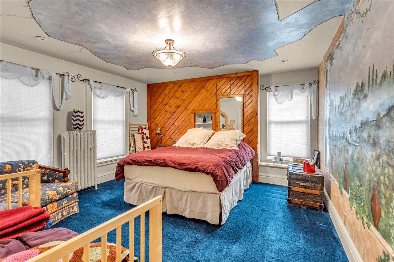 218 4th Street, Jackson, MI, 49201-1260