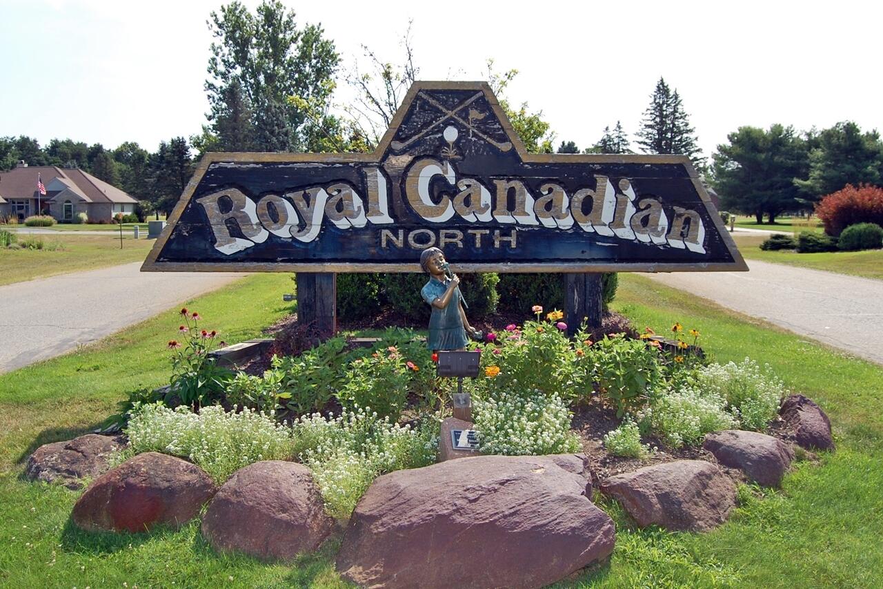 9772 Kellys Ct., Canadian Lakes, MI, 49346