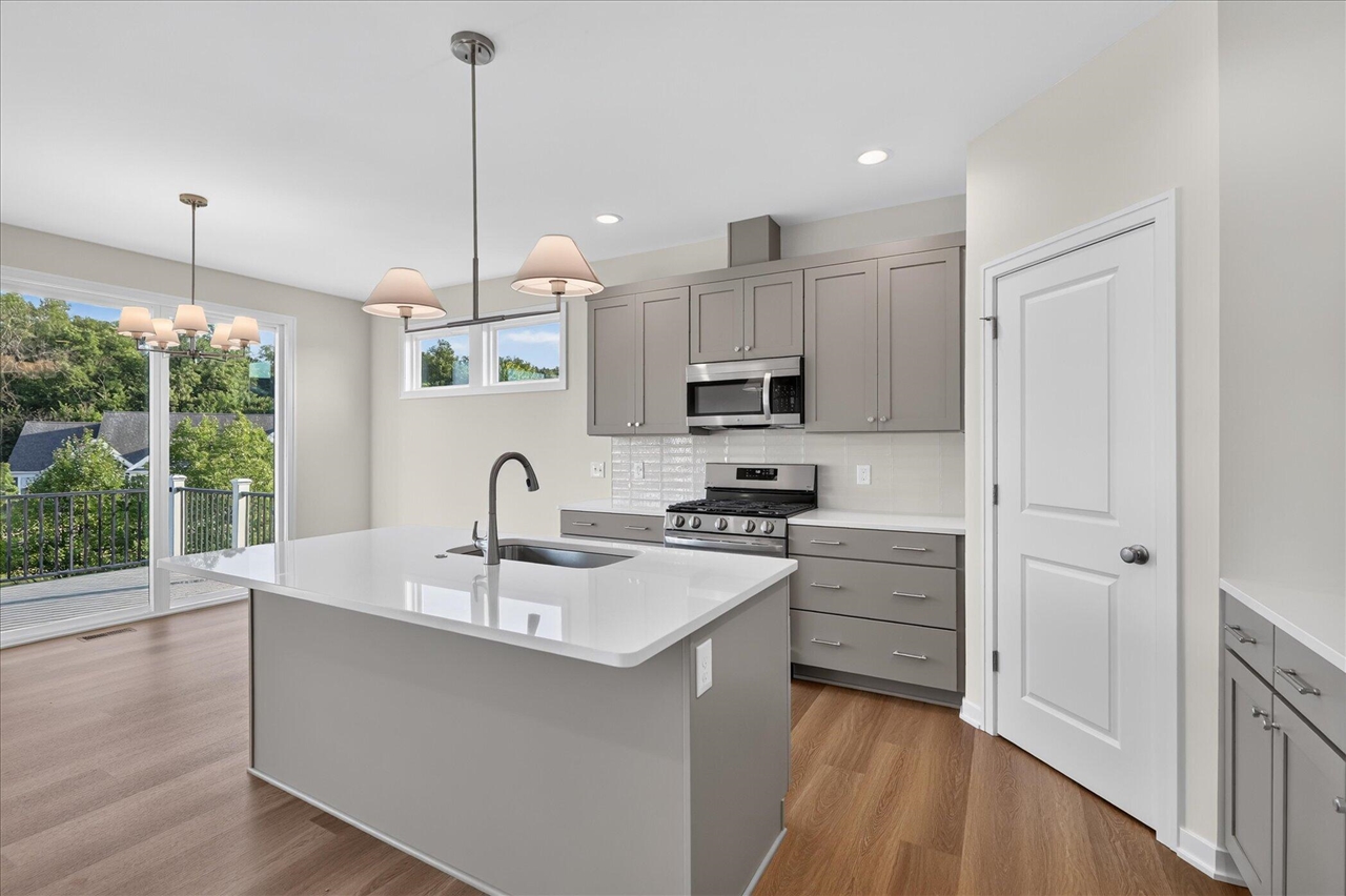 Photo 3 of Condo for sale at 3700 Marabella Pl, Kalamazoo, MI 49006 | MLS# 70515481 | Listing updated on 2026-09-15