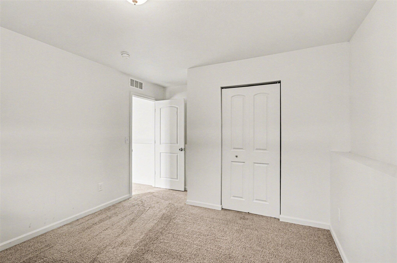 1041 Cooley Mill Lane, Vicksburg, MI, 49097-7717