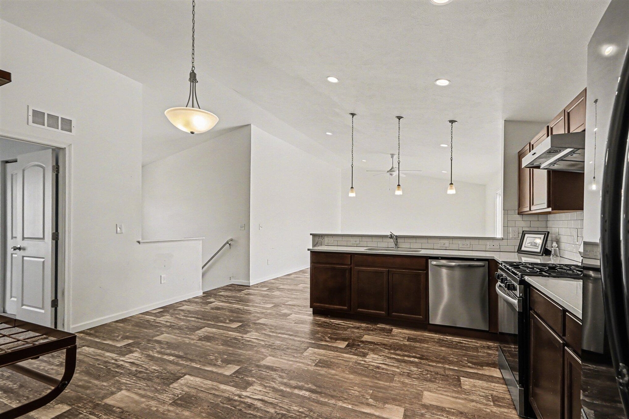 1041 Cooley Mill Lane, Vicksburg, MI, 49097-7717