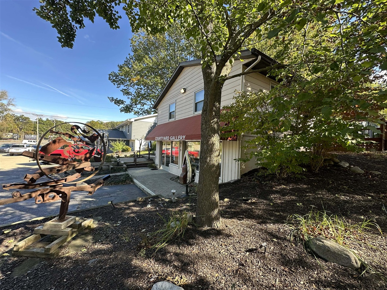 1 S Griffith Street, New Buffalo, MI, 49117-1555