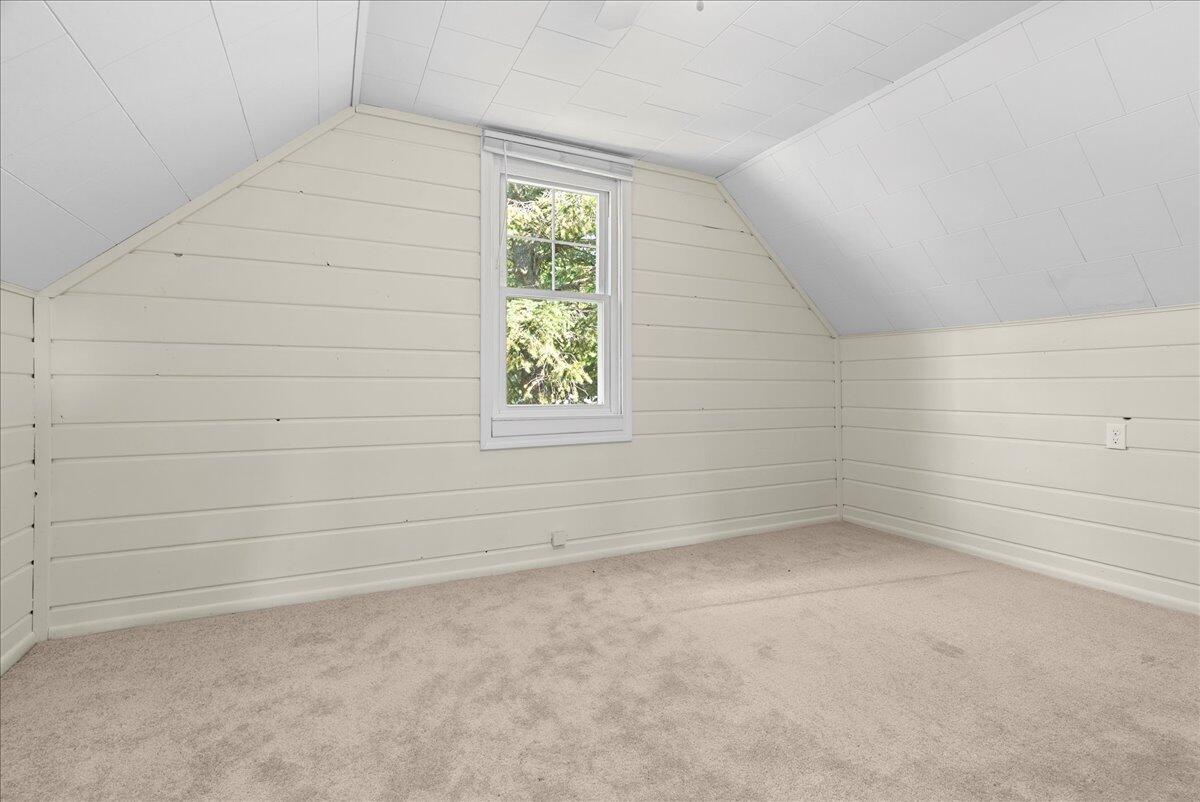 10101 Carpenter Road, Flushing, MI, 48433-1047