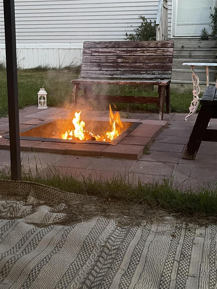 1815 Daisy Lane, Kent City, MI, 49330