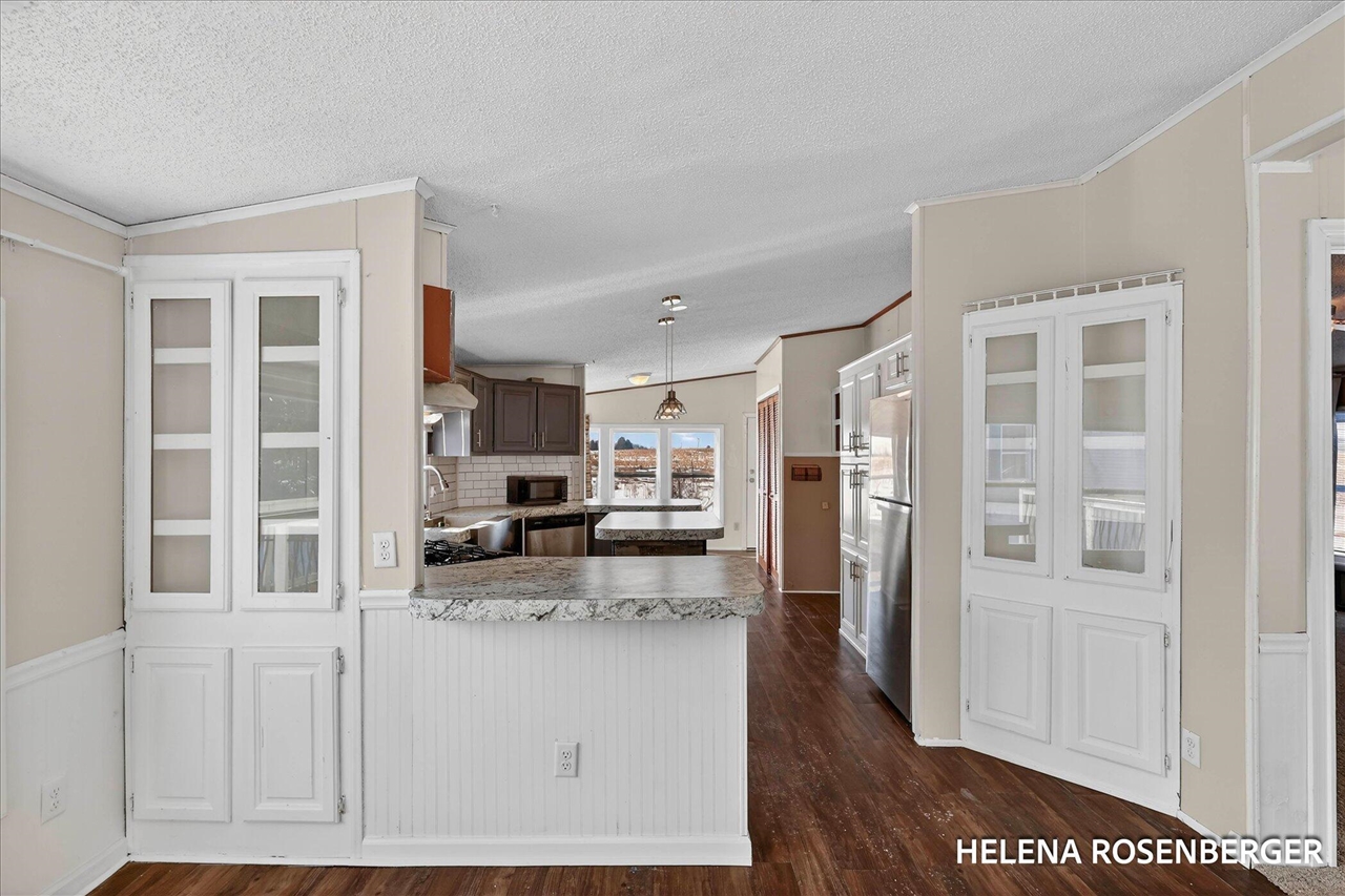 1815 Daisy Lane, Kent City, MI, 49330