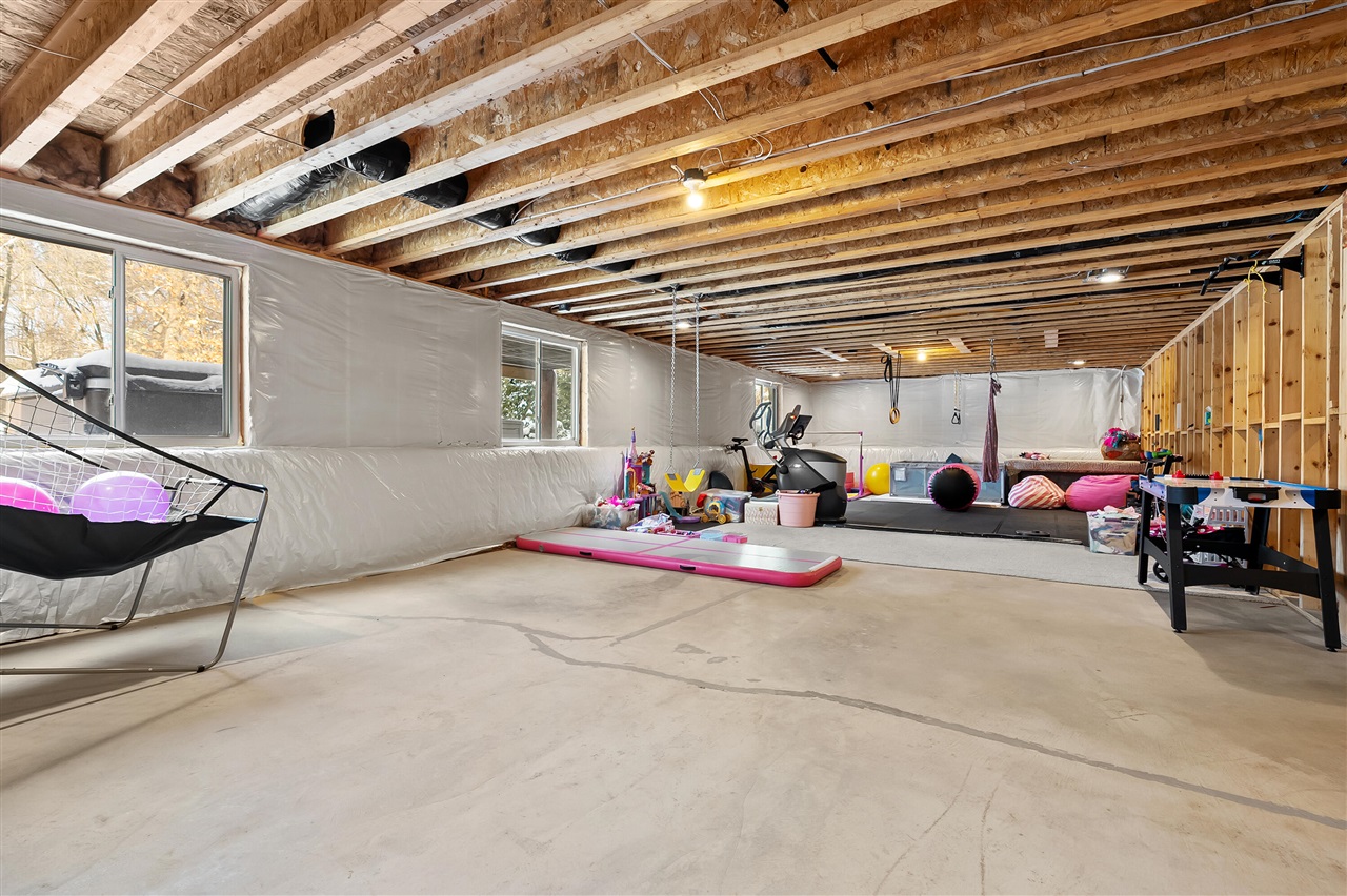 5944 Gavin Lane, Kalamazoo, MI, 49009