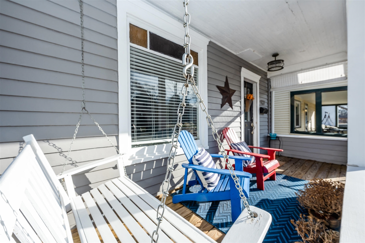 907 Market Street, Saint Joseph, MI, 49085-1324