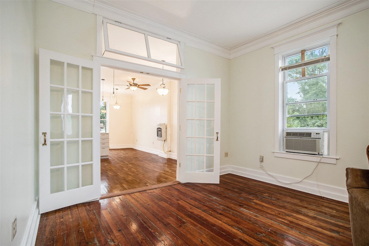 207 Main Street, Tekonsha, MI, 49092