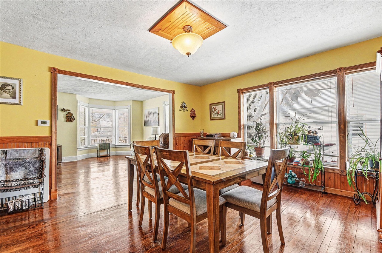 616 S Broas Street, Belding, MI, 48809-1913