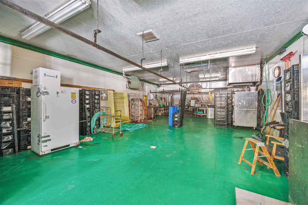 19055 12 Mile Road, Big Rapids, MI, 49307