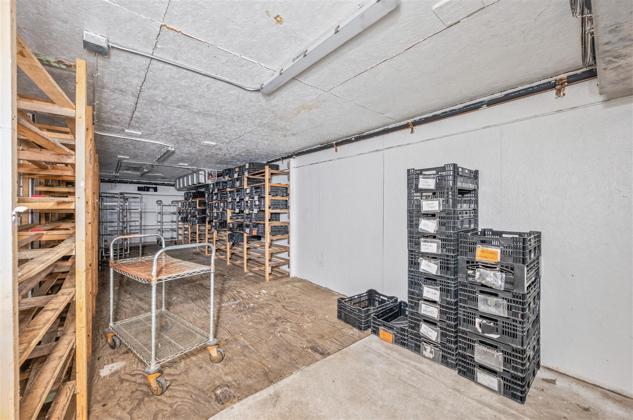 19055 12 Mile Road, Big Rapids, MI, 49307