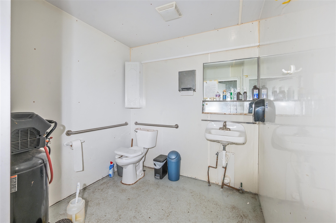 19055 12 Mile Road, Big Rapids, MI, 49307