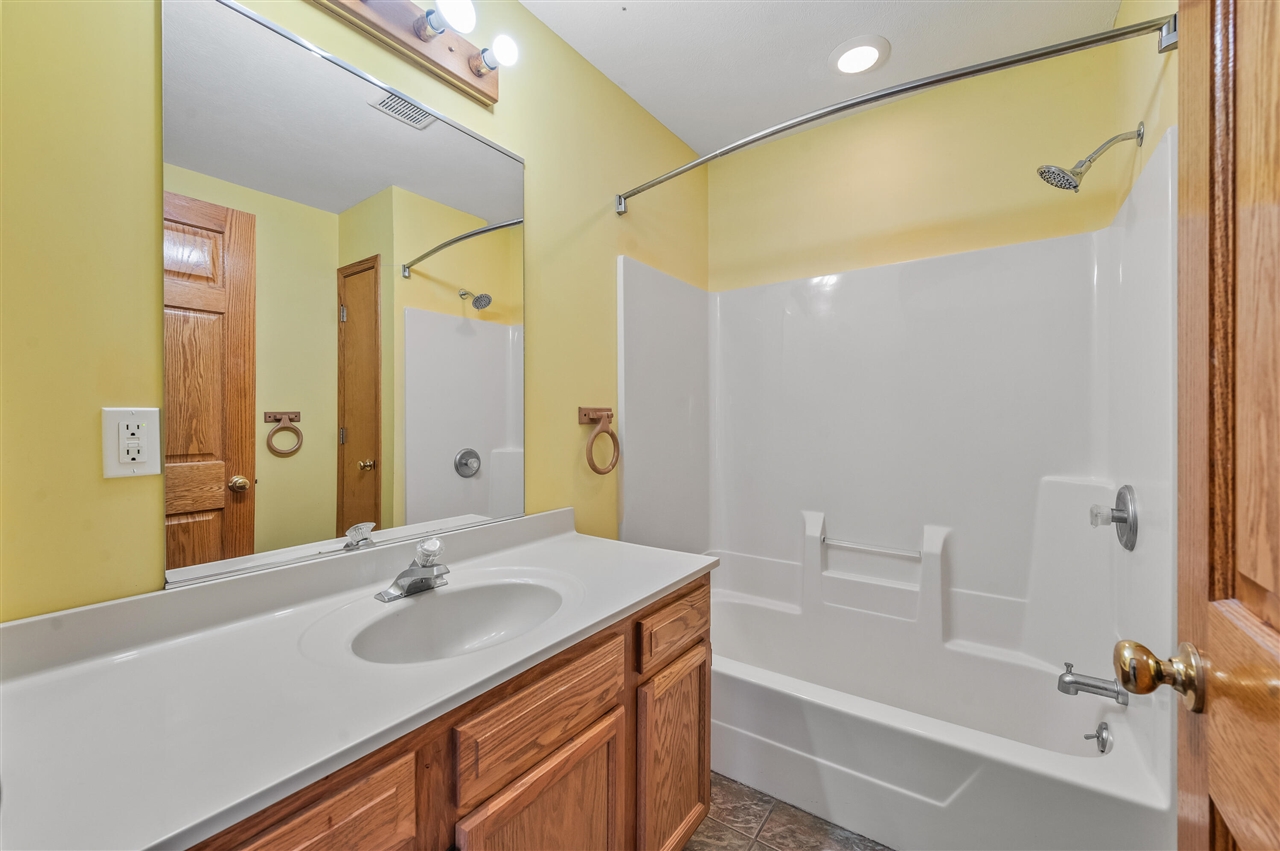 19055 12 Mile Road, Big Rapids, MI, 49307