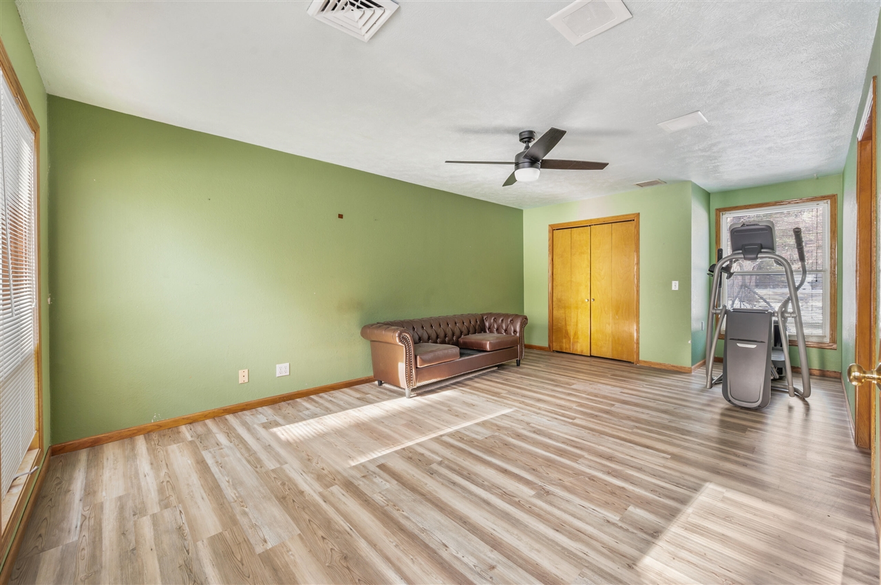 19055 12 Mile Road, Big Rapids, MI, 49307