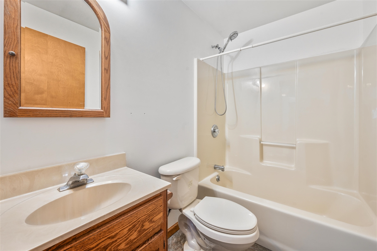 19055 12 Mile Road, Big Rapids, MI, 49307