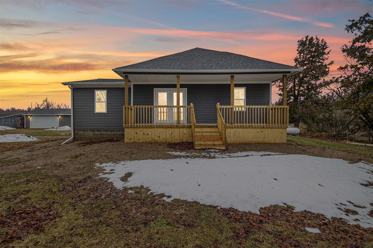 10191 Wood Road, North Adams, MI, 49262-9752