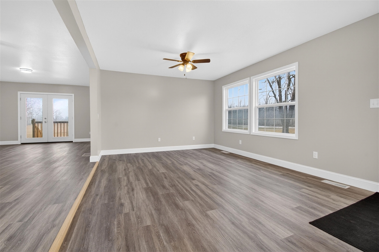 10191 Wood Road, North Adams, MI, 49262-9752