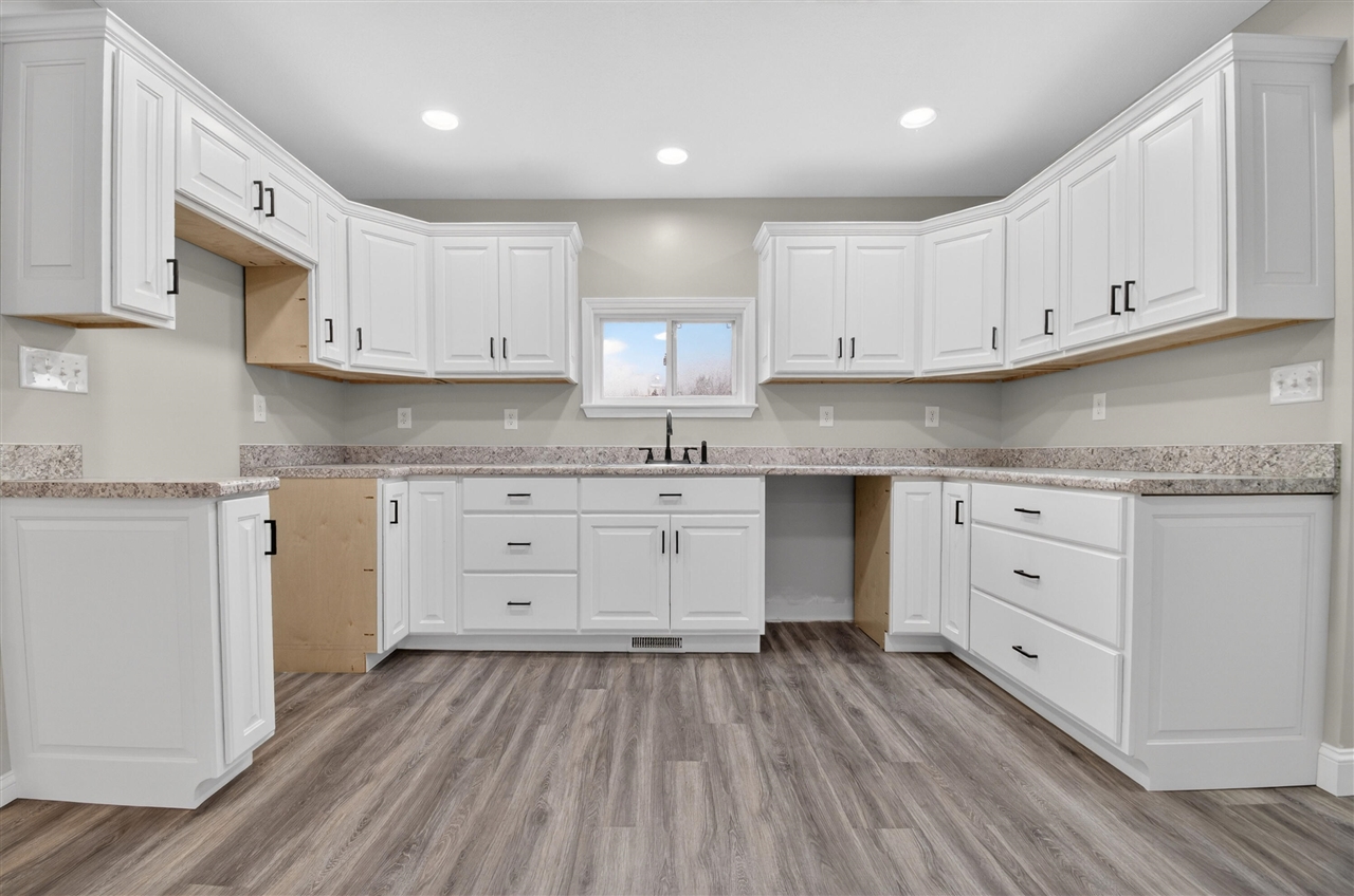 10191 Wood Road, North Adams, MI, 49262-9752