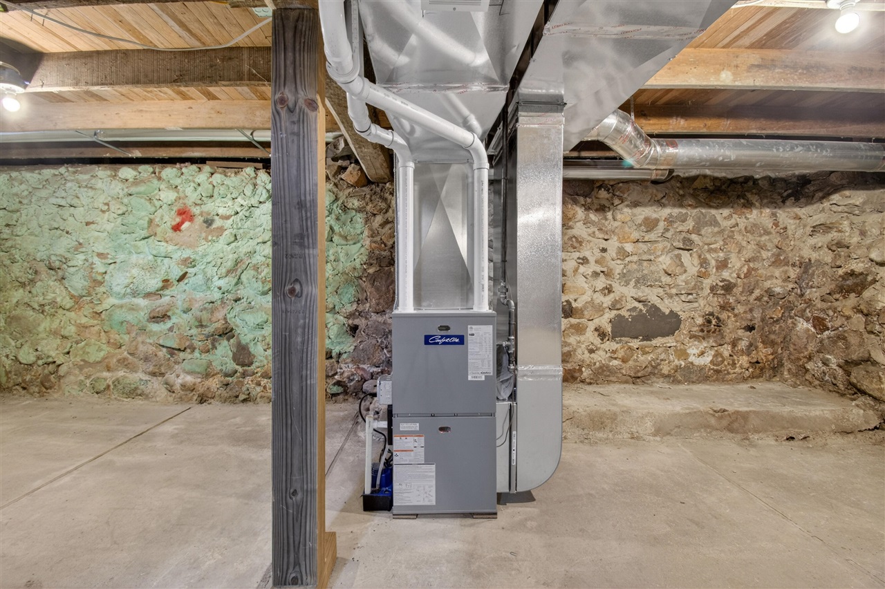 10191 Wood Road, North Adams, MI, 49262-9752