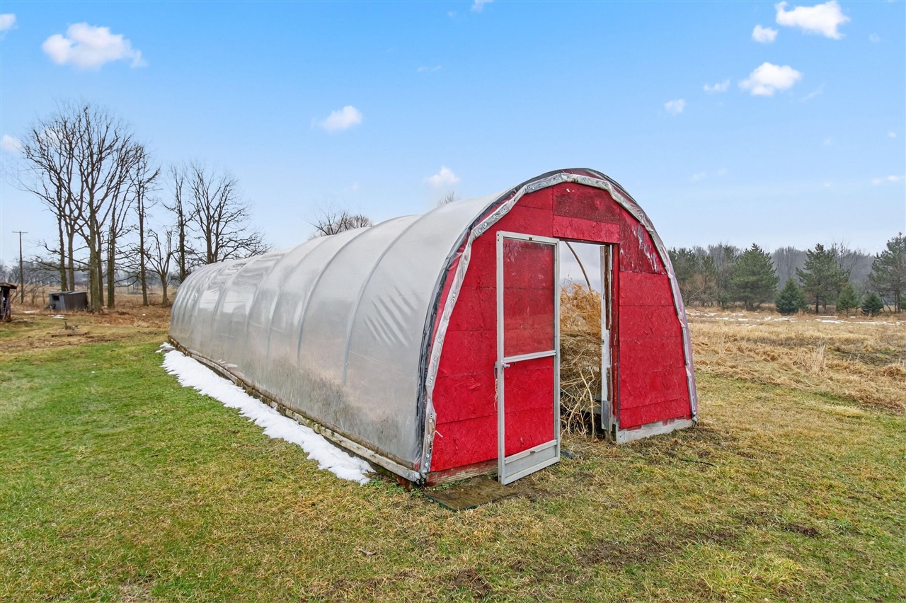 10191 Wood Road, North Adams, MI, 49262-9752