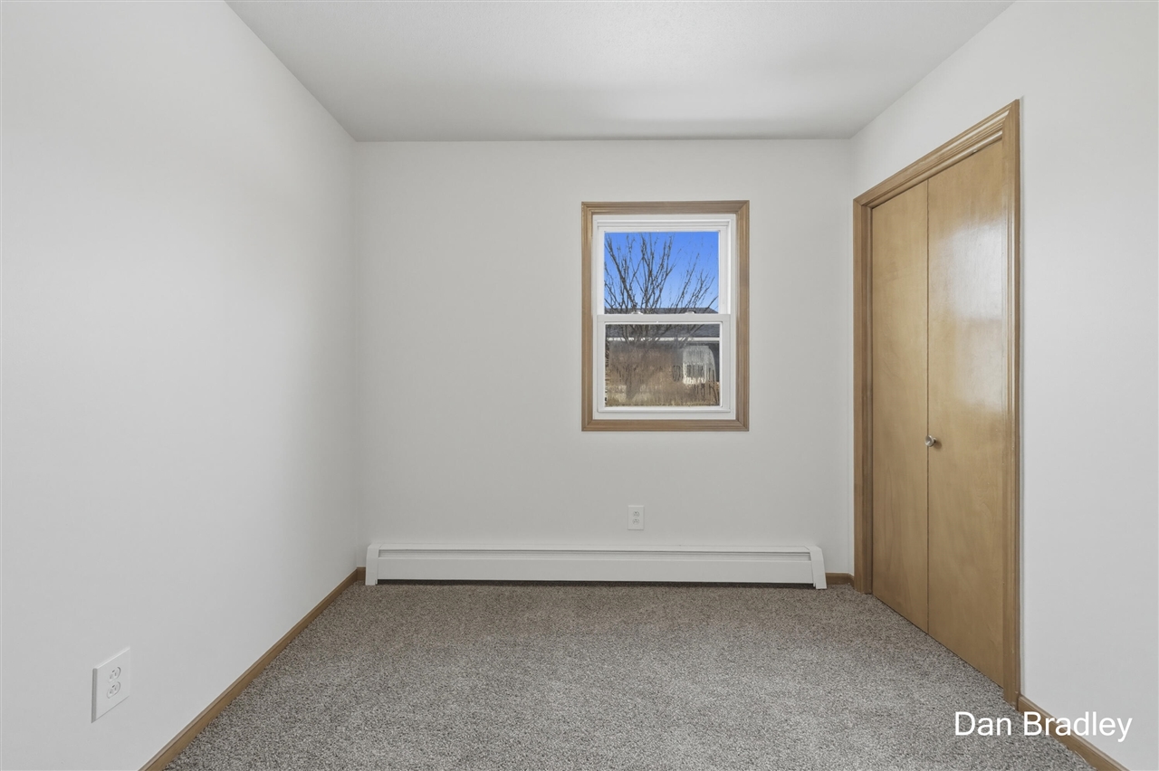 777 Andover photo 12
