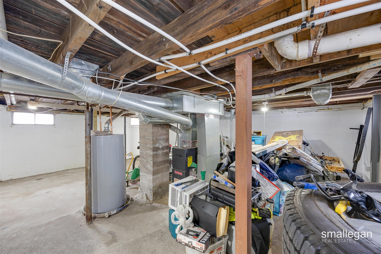 1584 Carlton Street photo 16