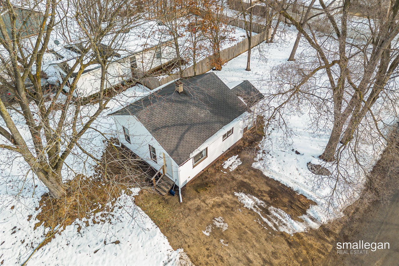 1584 Carlton Street photo 26