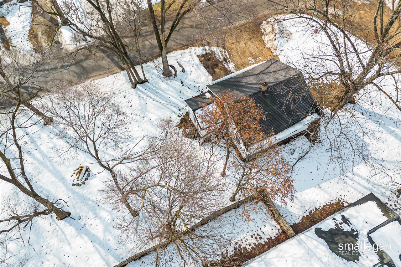 1584 Carlton Street photo 33