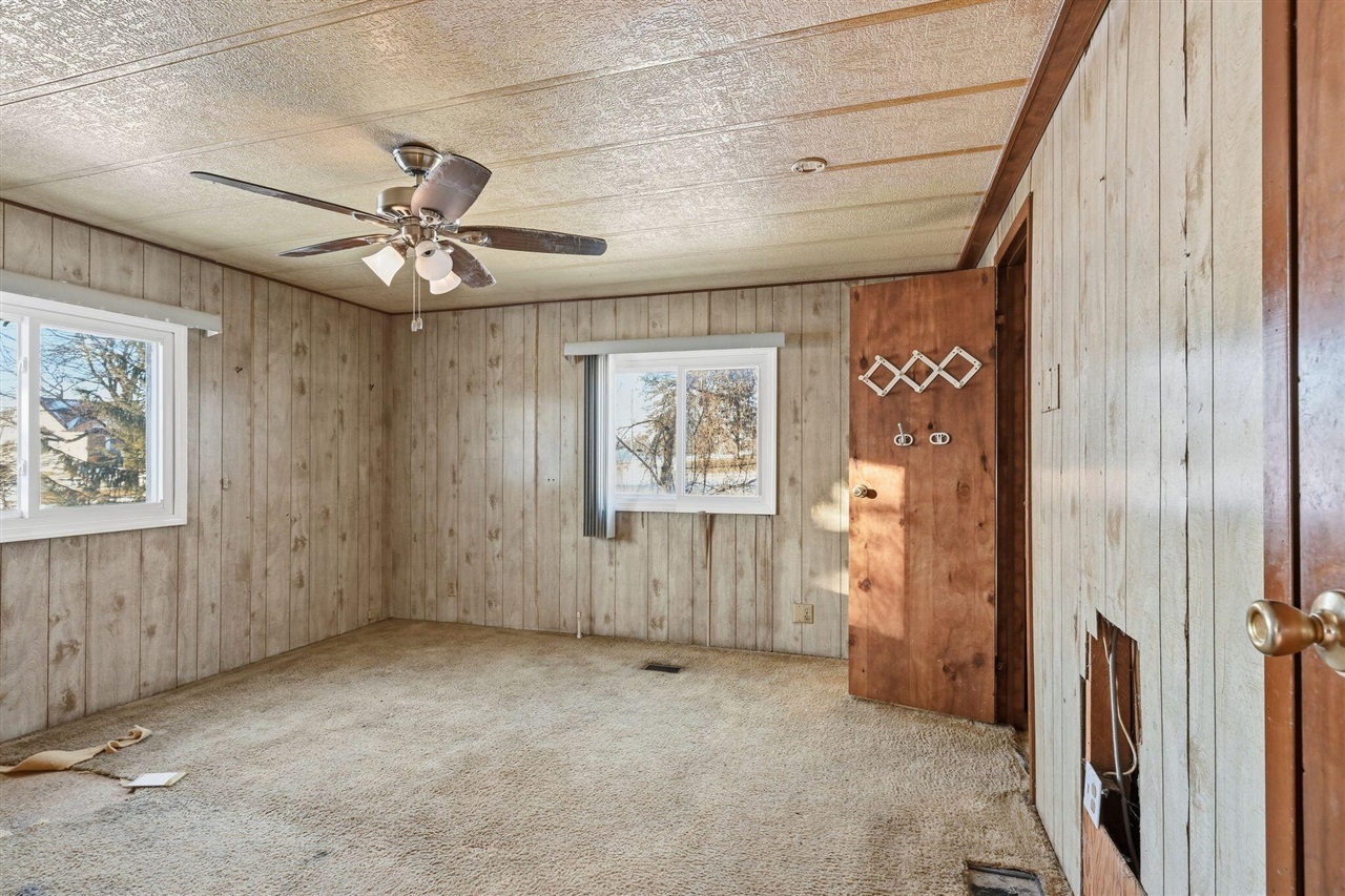 8054 N Gale Road, Otisville, MI, 48463-9412