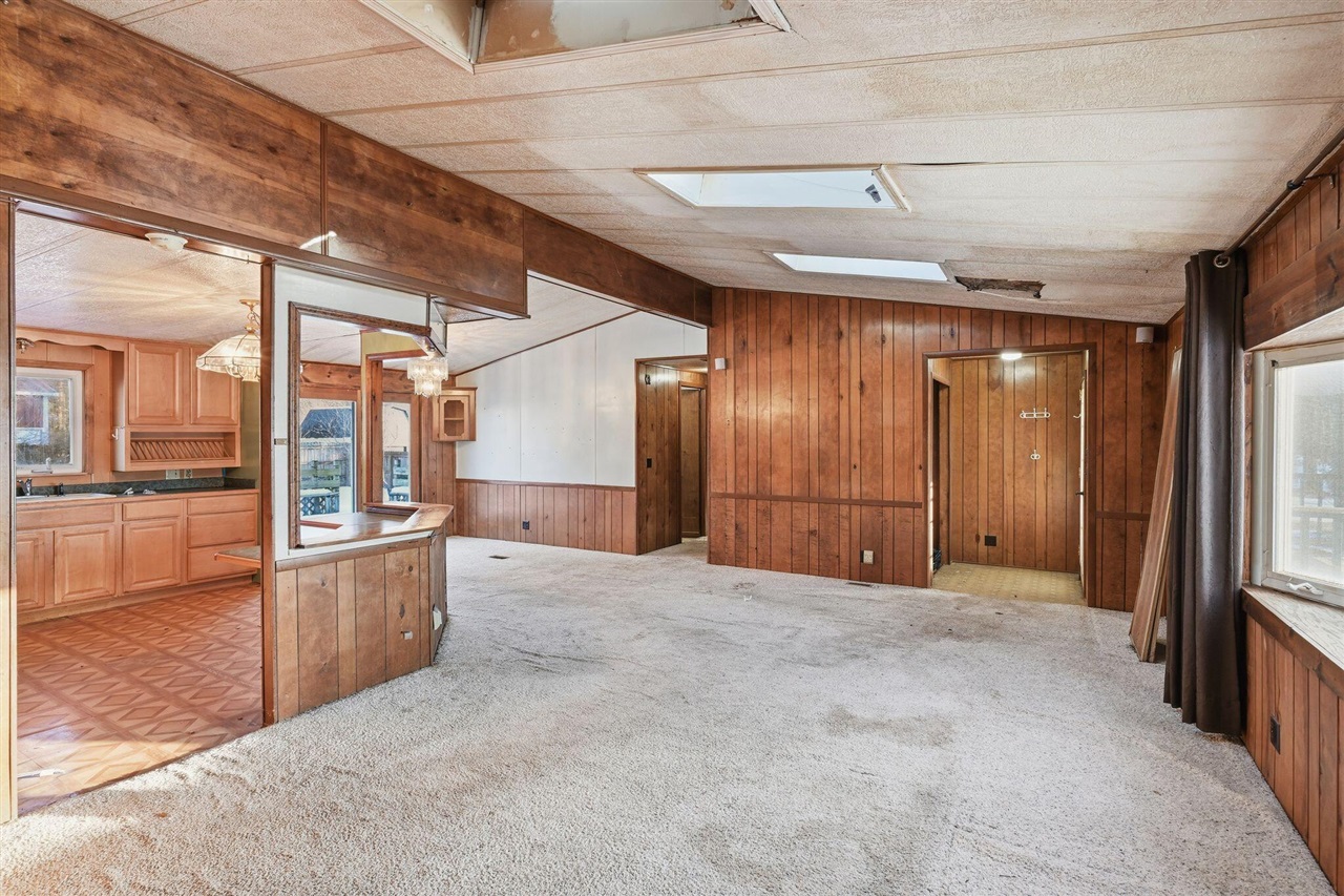 8054 N Gale Road, Otisville, MI, 48463-9412