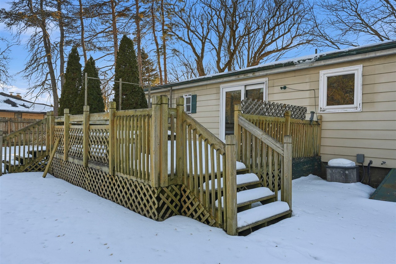 8054 N Gale Road, Otisville, MI, 48463-9412