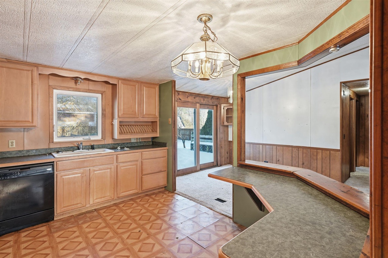 8054 N Gale Road, Otisville, MI, 48463-9412