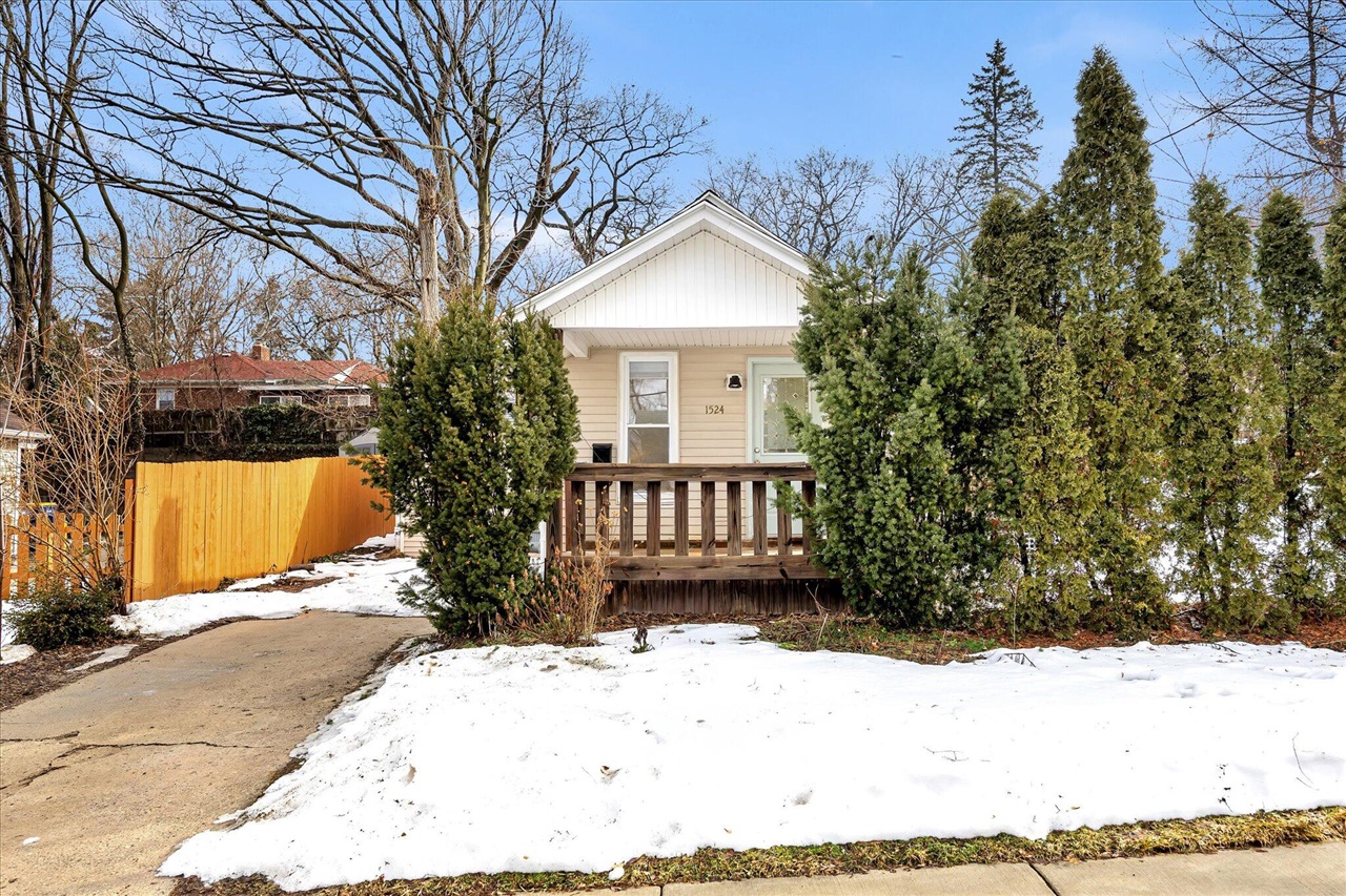 1524 Colorado Avenue, Grand Rapids, MI, 49507-2215