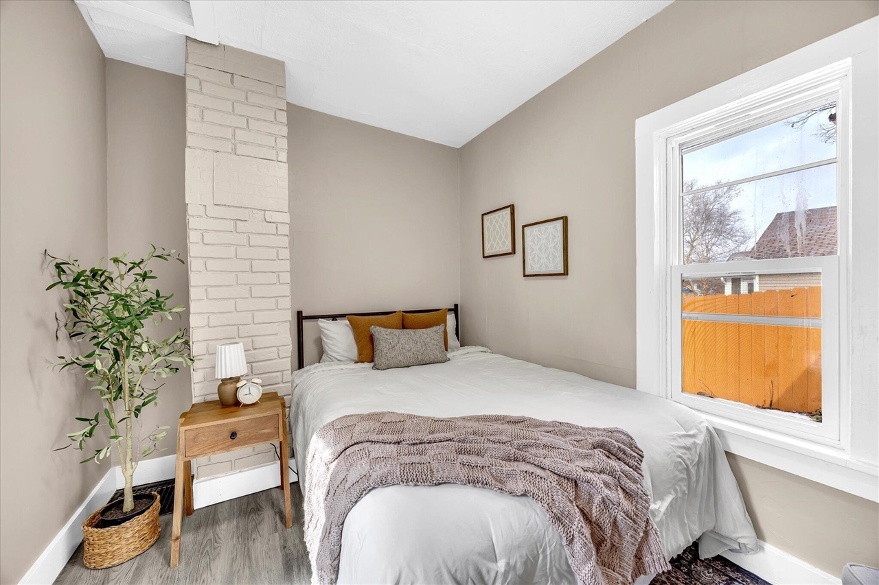 1524 Colorado Avenue, Grand Rapids, MI, 49507-2215