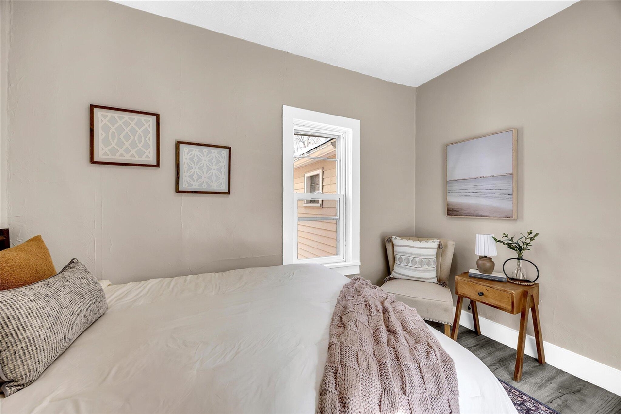 1524 Colorado Avenue, Grand Rapids, MI, 49507-2215