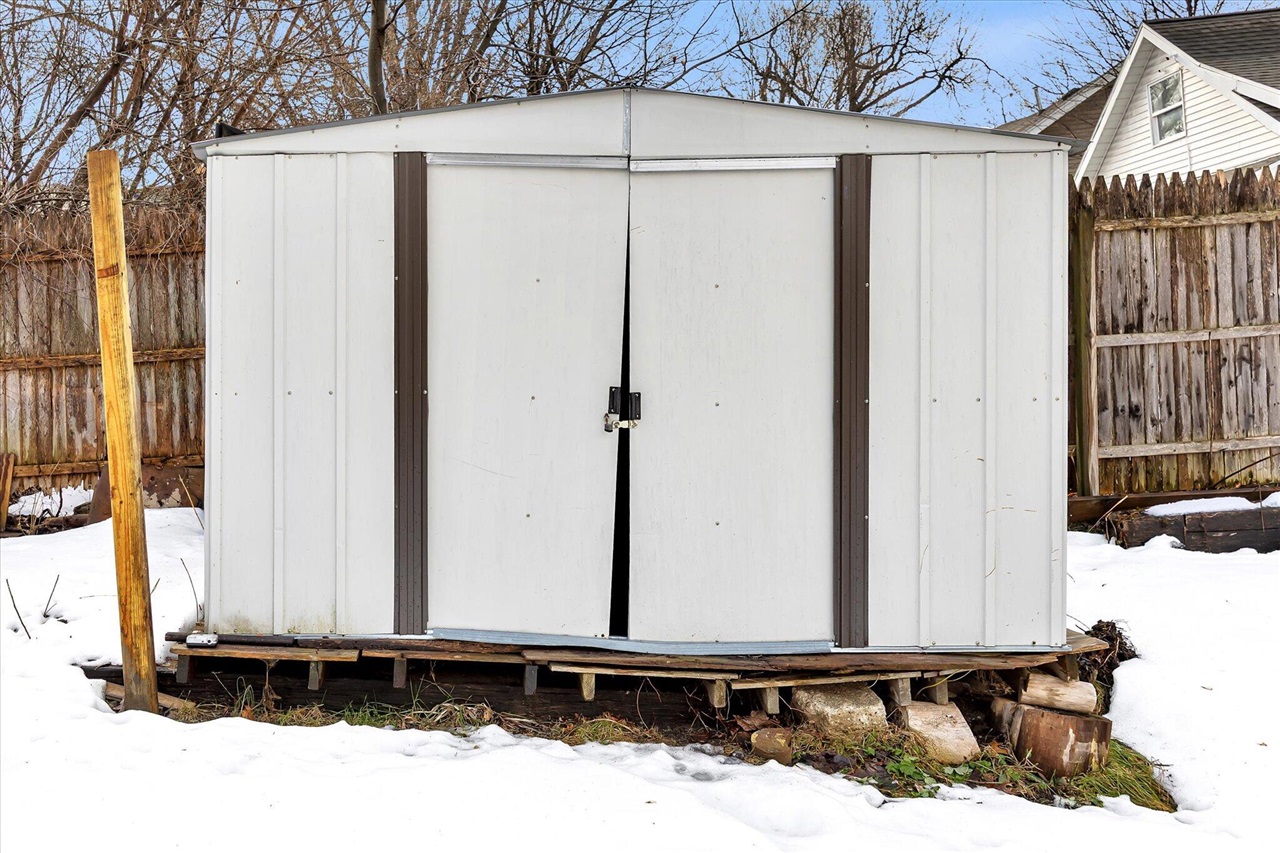 1524 Colorado Avenue, Grand Rapids, MI, 49507-2215