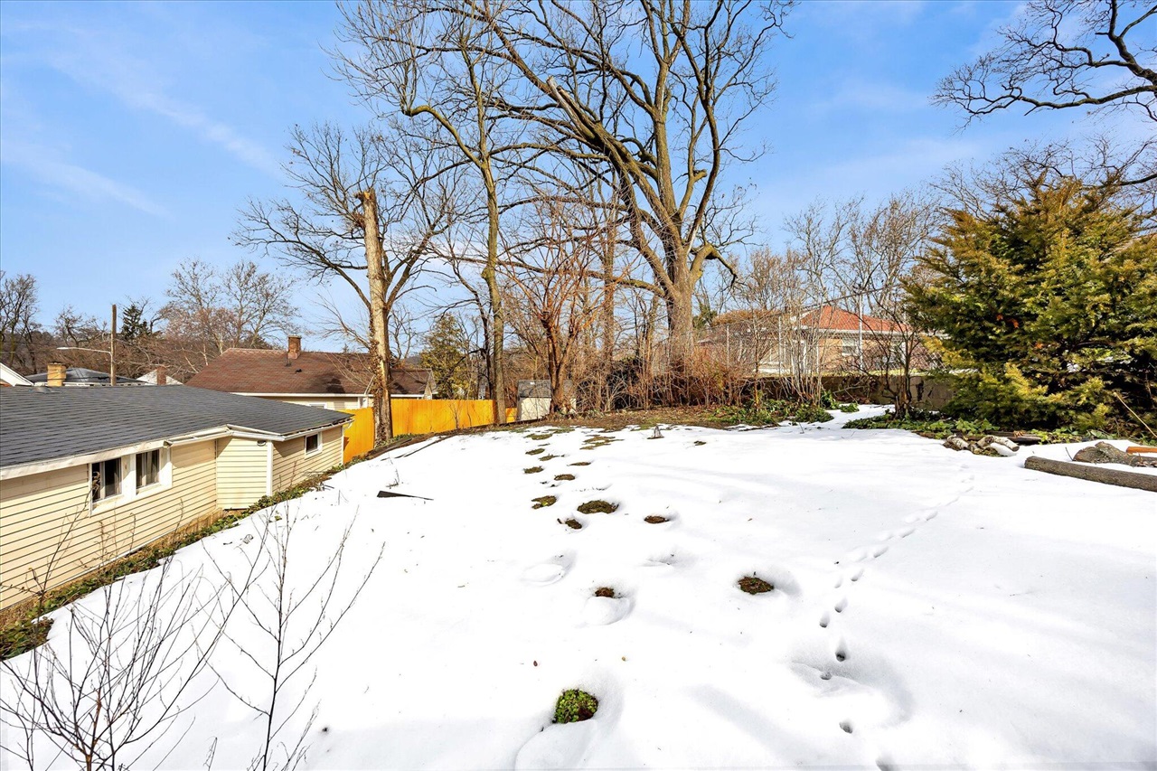 1524 Colorado Avenue, Grand Rapids, MI, 49507-2215