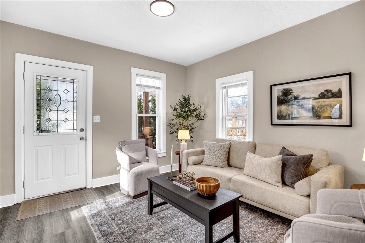 1524 Colorado Avenue, Grand Rapids, MI, 49507-2215