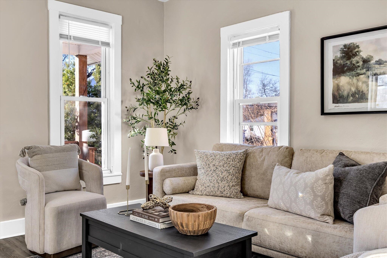 1524 Colorado Avenue, Grand Rapids, MI, 49507-2215