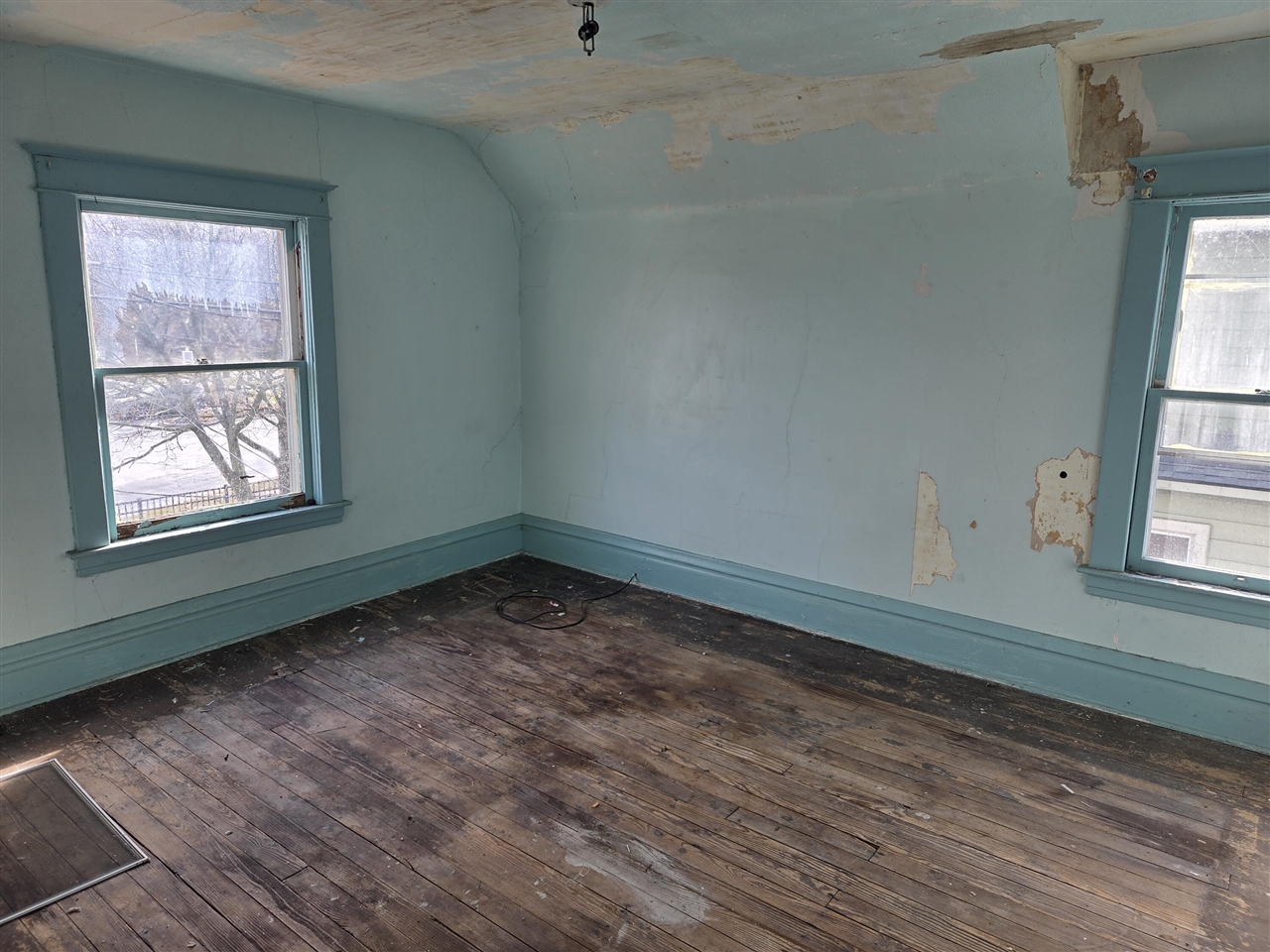 528 Potter Street photo 12